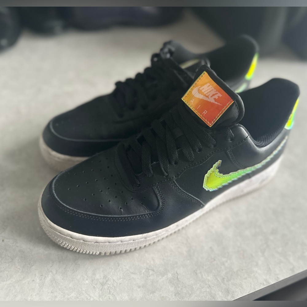Nike Air Force One's Black / Gold / Holographic Size 8 Mens